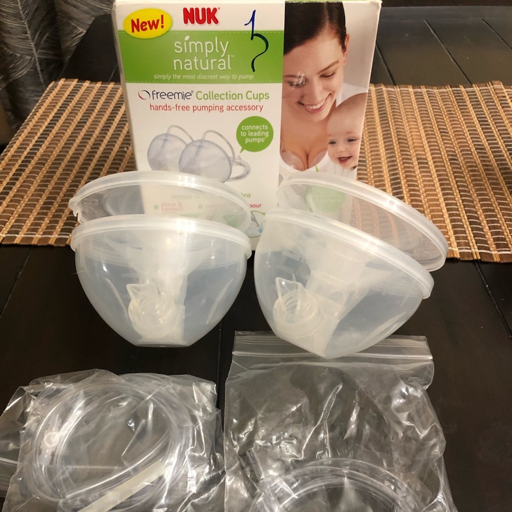 Freemie collection cups